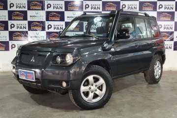 PAJERO TR4